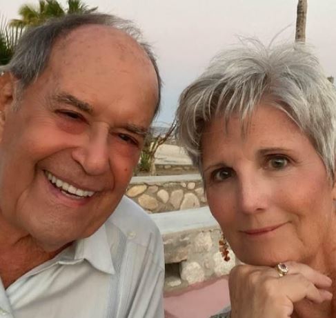 Simon Luckinbill parents Lucie Arnaz and Laurence Luckinbill have been married for more than four decades